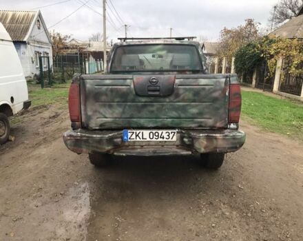 Зеленый Ниссан Навара, объемом двигателя 2.5 л и пробегом 250 тыс. км за 2700 $, фото 3 на Automoto.ua