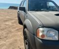 Зеленый Ниссан Навара, объемом двигателя 2.5 л и пробегом 235 тыс. км за 7000 $, фото 6 на Automoto.ua