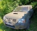 Зеленый Ниссан Навара, объемом двигателя 2.5 л и пробегом 370 тыс. км за 4000 $, фото 1 на Automoto.ua