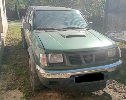 Зеленый Ниссан Навара, объемом двигателя 2.5 л и пробегом 220 тыс. км за 1742 $, фото 4 на Automoto.ua