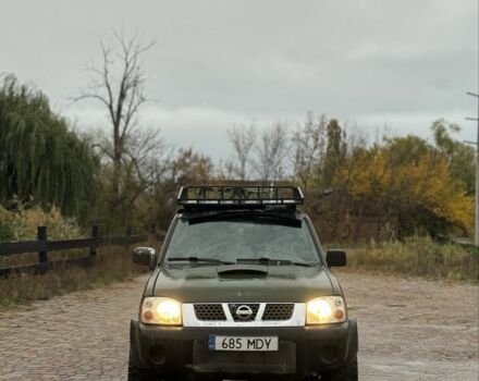 Зеленый Ниссан Навара, объемом двигателя 2.5 л и пробегом 189 тыс. км за 4200 $, фото 1 на Automoto.ua