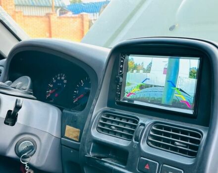 Зелений Ніссан Навара, об'ємом двигуна 2.5 л та пробігом 200 тис. км за 4200 $, фото 11 на Automoto.ua