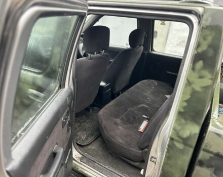 Зеленый Ниссан Навара, объемом двигателя 2.5 л и пробегом 110 тыс. км за 3750 $, фото 7 на Automoto.ua