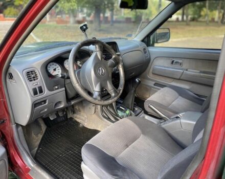 Зеленый Ниссан Навара, объемом двигателя 2.5 л и пробегом 286 тыс. км за 5200 $, фото 5 на Automoto.ua