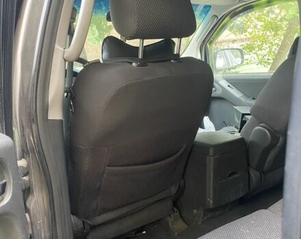 Зеленый Ниссан Навара, объемом двигателя 2.5 л и пробегом 191 тыс. км за 5500 $, фото 10 на Automoto.ua