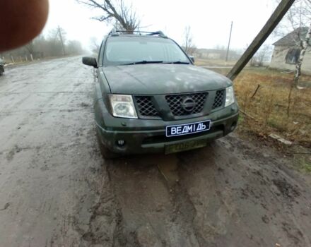 Зелений Ніссан Навара, об'ємом двигуна 0 л та пробігом 250 тис. км за 6300 $, фото 4 на Automoto.ua