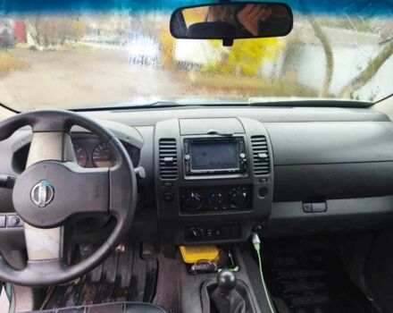 Зелений Ніссан Навара, об'ємом двигуна 2.5 л та пробігом 312 тис. км за 5674 $, фото 8 на Automoto.ua