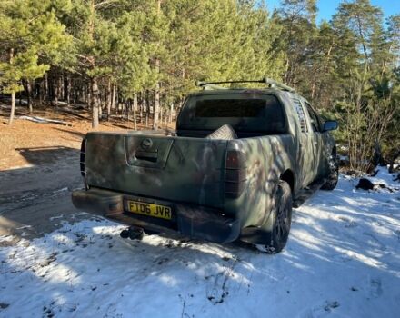 Зелений Ніссан Навара, об'ємом двигуна 0 л та пробігом 250 тис. км за 6300 $, фото 2 на Automoto.ua