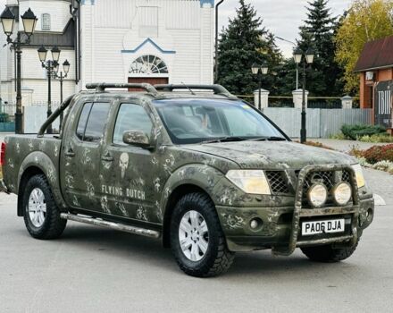 Зеленый Ниссан Навара, объемом двигателя 2.5 л и пробегом 250 тыс. км за 7254 $, фото 6 на Automoto.ua