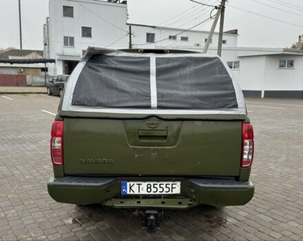 Зеленый Ниссан Навара, объемом двигателя 2.5 л и пробегом 300 тыс. км за 5800 $, фото 3 на Automoto.ua