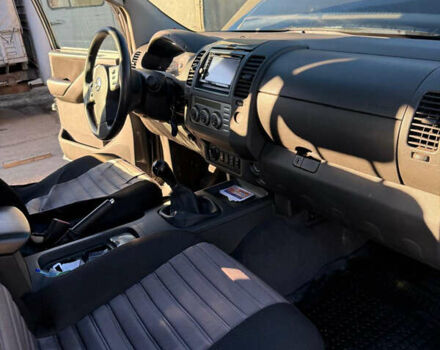 Зеленый Ниссан Навара, объемом двигателя 0 л и пробегом 230 тыс. км за 14000 $, фото 14 на Automoto.ua