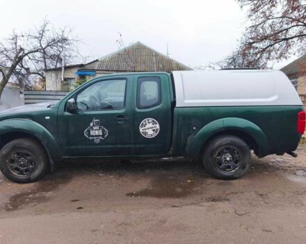 Зелений Ніссан Навара, об'ємом двигуна 2.5 л та пробігом 312 тис. км за 5674 $, фото 1 на Automoto.ua