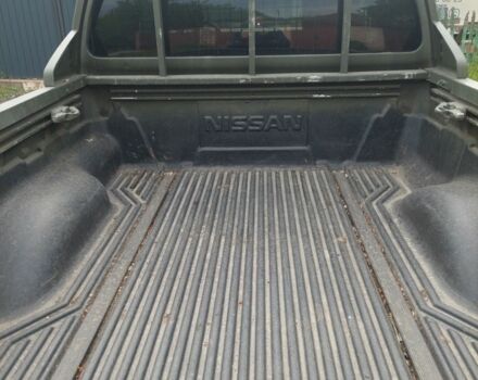 Зеленый Ниссан Навара, объемом двигателя 2.5 л и пробегом 269 тыс. км за 5000 $, фото 3 на Automoto.ua