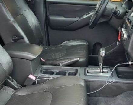 Зеленый Ниссан Навара, объемом двигателя 2.5 л и пробегом 200 тыс. км за 3200 $, фото 7 на Automoto.ua