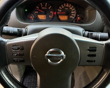 Зелений Ніссан Навара, об'ємом двигуна 2.5 л та пробігом 286 тис. км за 7000 $, фото 11 на Automoto.ua