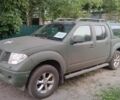 Зелений Ніссан Навара, об'ємом двигуна 2.5 л та пробігом 250 тис. км за 5500 $, фото 1 на Automoto.ua