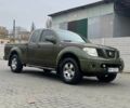 Зеленый Ниссан Навара, объемом двигателя 2.5 л и пробегом 325 тыс. км за 7000 $, фото 1 на Automoto.ua