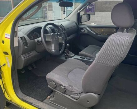 Зеленый Ниссан Навара, объемом двигателя 2.5 л и пробегом 325 тыс. км за 7000 $, фото 10 на Automoto.ua