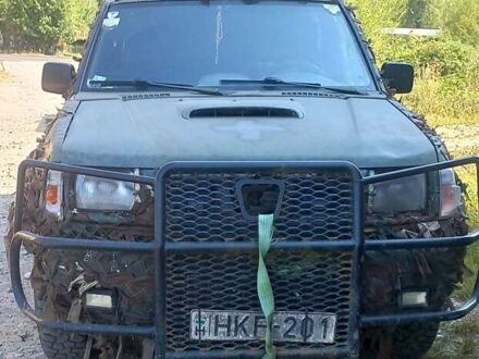 Ниссан Навара 2000 в Покровском на Automoto.ua Зеленый Ниссан Навара, объемом двигателя 2.5 л и пробегом 500 тыс. км за 3300 $, фото 1 на Automoto.ua