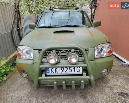 Зелений Ніссан Навара, об'ємом двигуна 0 л та пробігом 150 тис. км за 6200 $, фото 1 на Automoto.ua