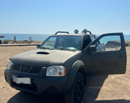 Зеленый Ниссан Навара, объемом двигателя 2.5 л и пробегом 235 тыс. км за 5456 $, фото 1 на Automoto.ua