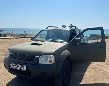 Зеленый Ниссан Навара, объемом двигателя 2.5 л и пробегом 235 тыс. км за 7000 $, фото 1 на Automoto.ua