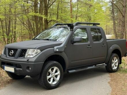 Зеленый Ниссан Навара, объемом двигателя 2.5 л и пробегом 220 тыс. км за 2479 $, фото 1 на Automoto.ua