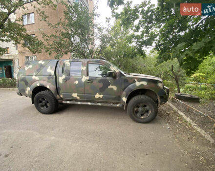 Зеленый Ниссан Навара, объемом двигателя 2.49 л и пробегом 190 тыс. км за 7000 $, фото 1 на Automoto.ua
