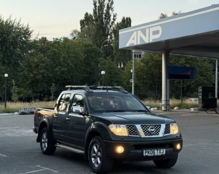 Зелений Ніссан Навара, об'ємом двигуна 0 л та пробігом 150 тис. км за 5999 $, фото 1 на Automoto.ua