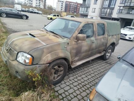 Зеленый Ниссан Навара, объемом двигателя 2.5 л и пробегом 360 тыс. км за 4500 $, фото 1 на Automoto.ua