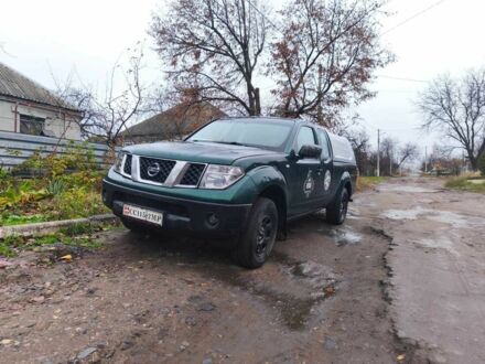 Зеленый Ниссан Навара, объемом двигателя 2.5 л и пробегом 312 тыс. км за 5674 $, фото 1 на Automoto.ua