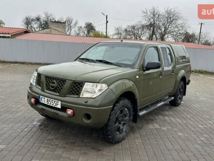 Зеленый Ниссан Навара, объемом двигателя 2.5 л и пробегом 300 тыс. км за 5800 $, фото 1 на Automoto.ua