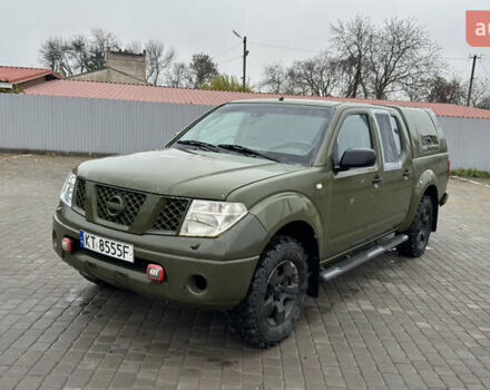 Зеленый Ниссан Навара, объемом двигателя 2.5 л и пробегом 300 тыс. км за 5800 $, фото 1 на Automoto.ua