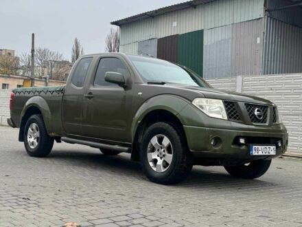 Зеленый Ниссан Навара, объемом двигателя 2.5 л и пробегом 325 тыс. км за 7000 $, фото 1 на Automoto.ua