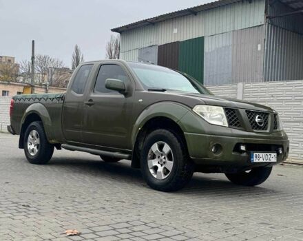 Зеленый Ниссан Навара, объемом двигателя 2.5 л и пробегом 325 тыс. км за 7000 $, фото 1 на Automoto.ua