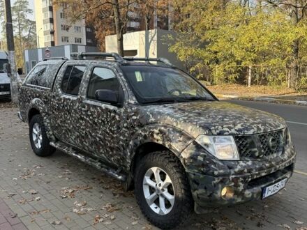 Зеленый Ниссан Навара, объемом двигателя 2.5 л и пробегом 286 тыс. км за 7000 $, фото 1 на Automoto.ua