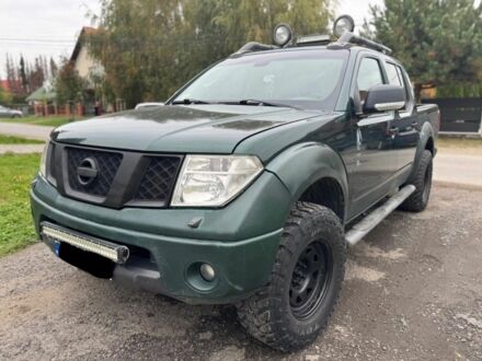 Зелений Ніссан Навара, об'ємом двигуна 2.5 л та пробігом 248 тис. км за 3100 $, фото 1 на Automoto.ua