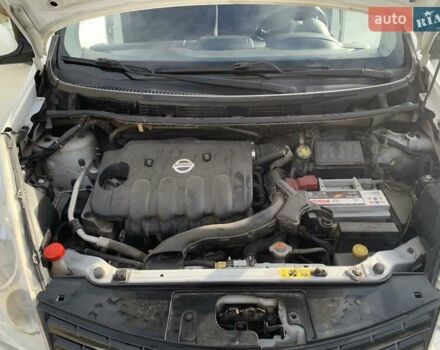 Белый Ниссан Ноут, объемом двигателя 1.6 л и пробегом 155 тыс. км за 6800 $, фото 4 на Automoto.ua
