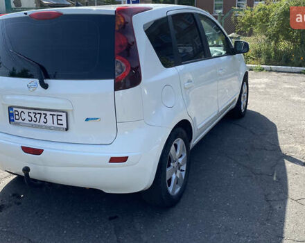 Белый Ниссан Ноут, объемом двигателя 1.39 л и пробегом 152 тыс. км за 5300 $, фото 4 на Automoto.ua