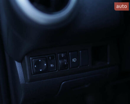 Белый Ниссан Ноут, объемом двигателя 1.6 л и пробегом 105 тыс. км за 6999 $, фото 7 на Automoto.ua