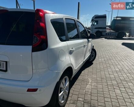 Белый Ниссан Ноут, объемом двигателя 1.6 л и пробегом 80 тыс. км за 8400 $, фото 5 на Automoto.ua