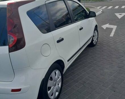Білий Ніссан Ноут, об'ємом двигуна 1.39 л та пробігом 131 тис. км за 6500 $, фото 8 на Automoto.ua