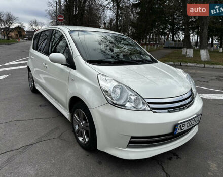 Білий Ніссан Ноут, об'ємом двигуна 1.6 л та пробігом 104 тис. км за 7600 $, фото 22 на Automoto.ua
