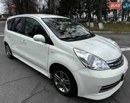 Білий Ніссан Ноут, об'ємом двигуна 1.6 л та пробігом 104 тис. км за 7600 $, фото 18 на Automoto.ua