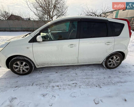 Белый Ниссан Ноут, объемом двигателя 1.5 л и пробегом 108 тыс. км за 6200 $, фото 20 на Automoto.ua