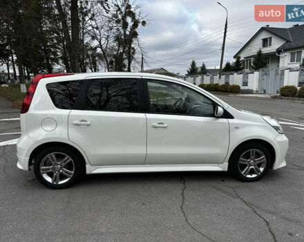 Білий Ніссан Ноут, об'ємом двигуна 1.6 л та пробігом 104 тис. км за 7600 $, фото 15 на Automoto.ua
