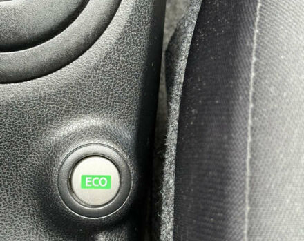 Белый Ниссан Ноут, объемом двигателя 1.2 л и пробегом 157 тыс. км за 7800 $, фото 15 на Automoto.ua