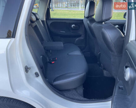 Білий Ніссан Ноут, об'ємом двигуна 1.6 л та пробігом 187 тис. км за 7500 $, фото 12 на Automoto.ua