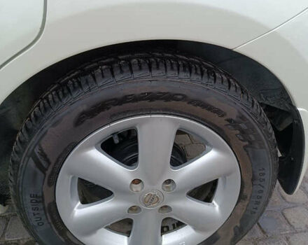 Белый Ниссан Ноут, объемом двигателя 1.5 л и пробегом 63 тыс. км за 7800 $, фото 6 на Automoto.ua