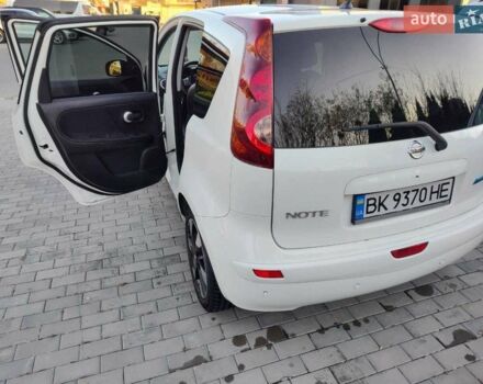 Білий Ніссан Ноут, об'ємом двигуна 1.46 л та пробігом 194 тис. км за 6900 $, фото 7 на Automoto.ua